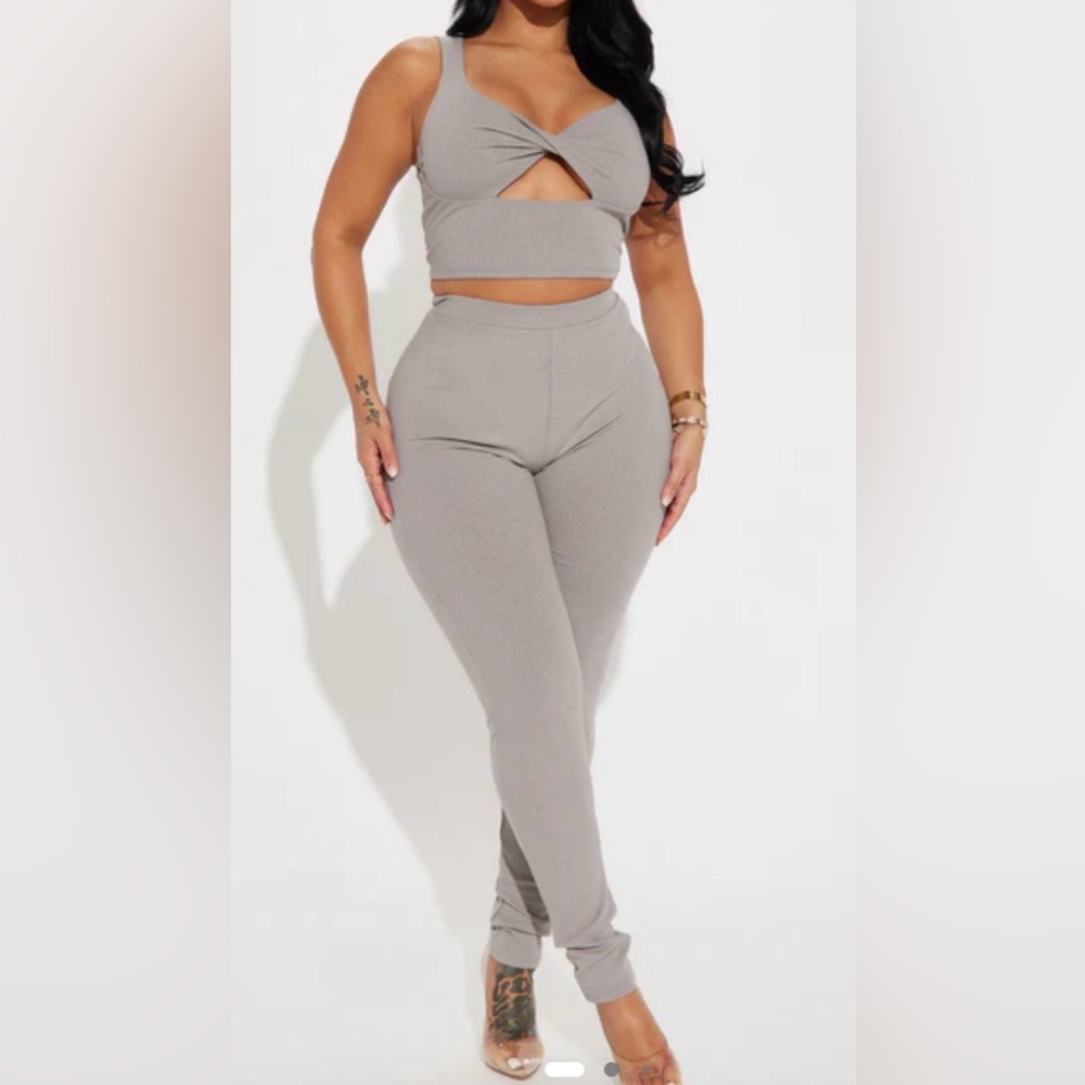 Fashion Nova Gray set